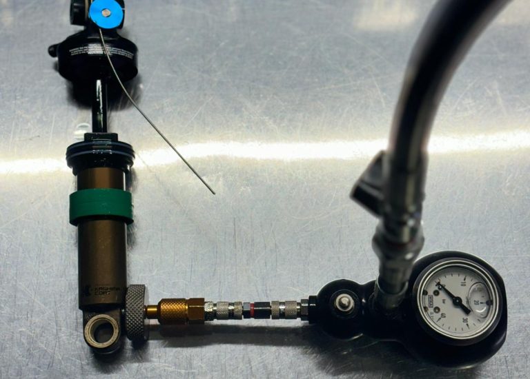 Manutenzione ammortizzatore3