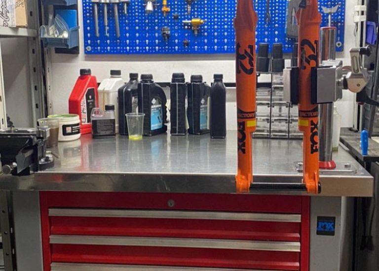 Manutenzione sospensioni